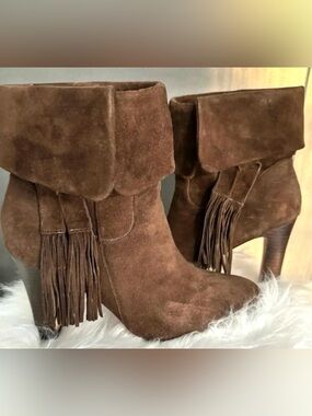 Johnston & Murphy Brown Suede Fringe Ankle Boots Fold Over Cuff Boho Western 7.5